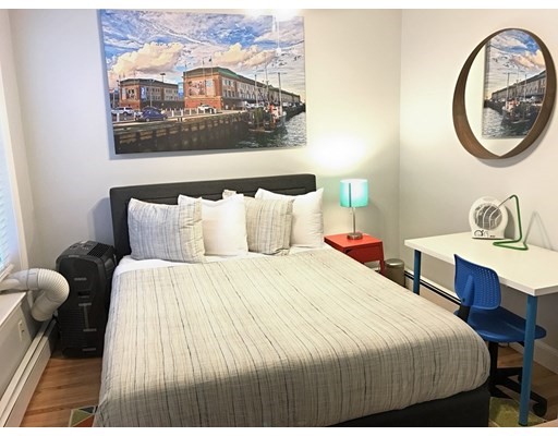 130 West 8th St, South Boston