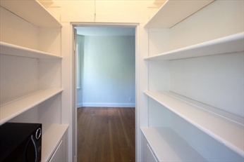 15 Pond St, Jamaica Plain