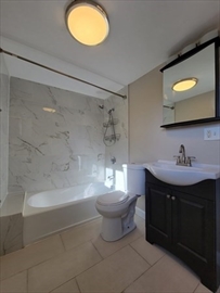 96 Houston Ave, Milton