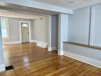 709 Hammond St, Chestnut Hill