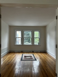 27 Knoll St, Roslindale