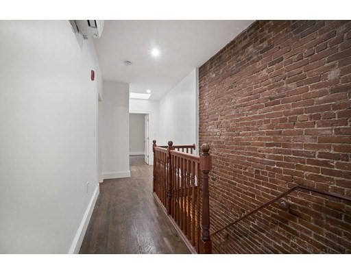 95 Saint Botolph St, Back Bay