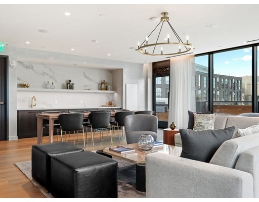 380 Harrison Ave, South End