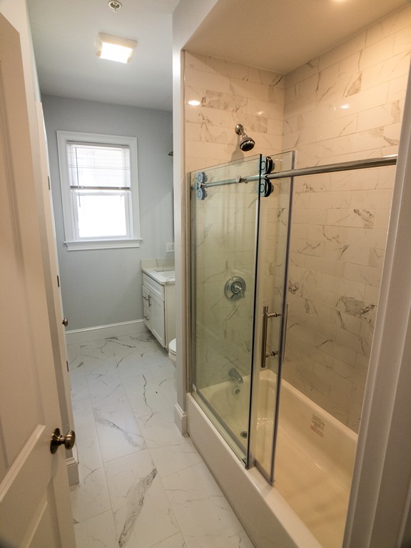 27 Tower St, Jamaica Plain