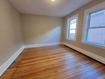 96 Houston Ave, Milton