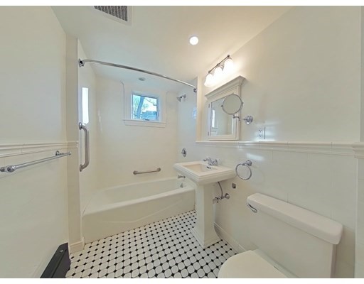 44 Madison Ave, Newton
