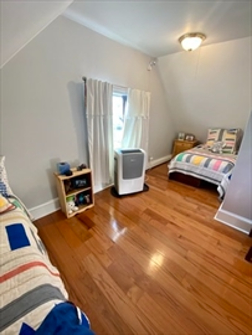 214 Billings St, North Quincy