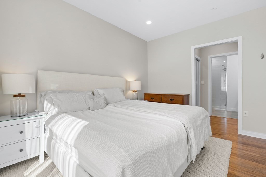 3531 Washington St, Jamaica Plain