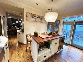 42 Holbrook St, Jamaica Plain