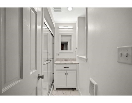 95 Saint Botolph St, Back Bay