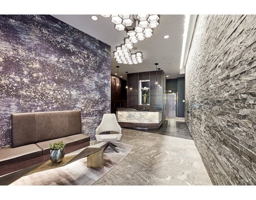 110 Stuart St, Back Bay