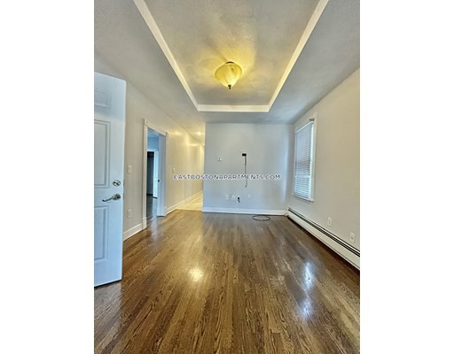 119 Falcon St, East Boston