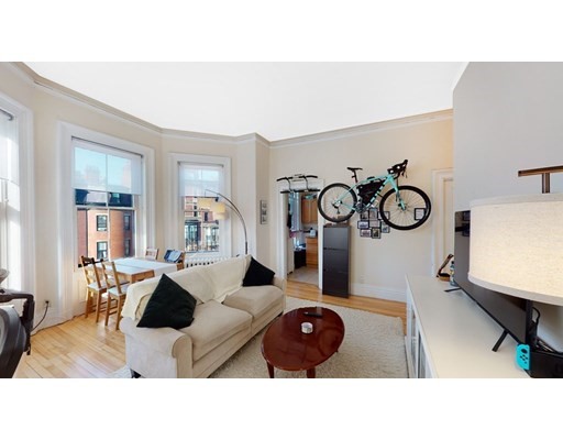 92 Marlborough St, Back Bay