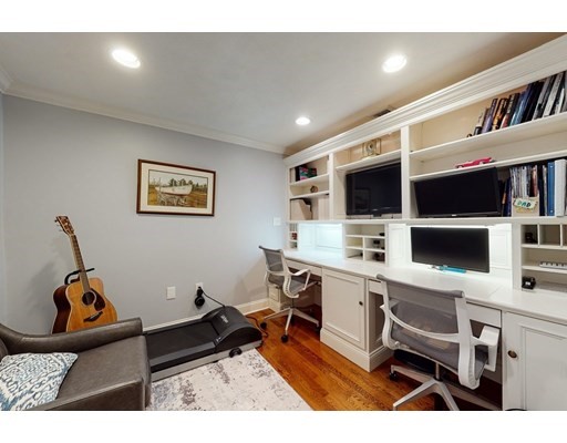 23 Pinckney St, Beacon Hill