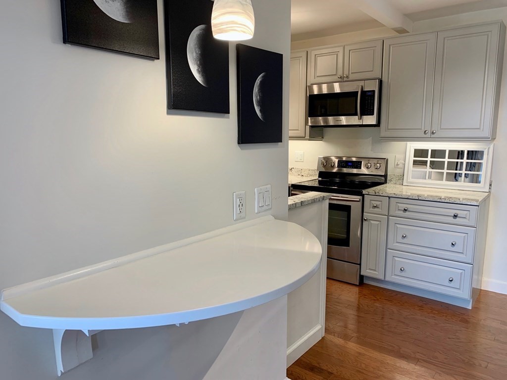 111 Perkins St, Jamaica Plain