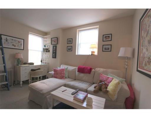 40 Winchester St, Coolidge Corner