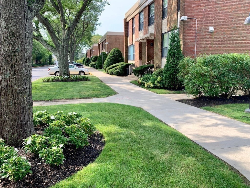 111 Perkins St, Jamaica Plain