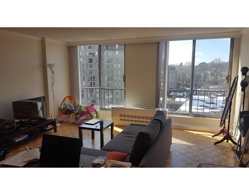 44 Washington St, Brookline Village