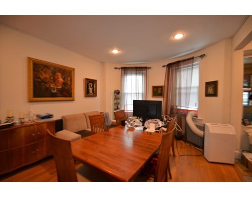 69 Babcock St, Coolidge Corner