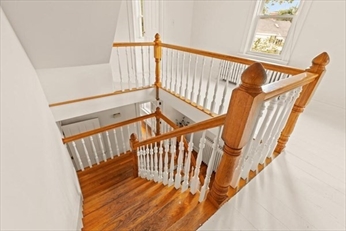 211 Centre St, Milton