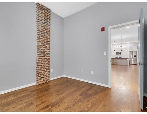 178 Elm St, Inman Square