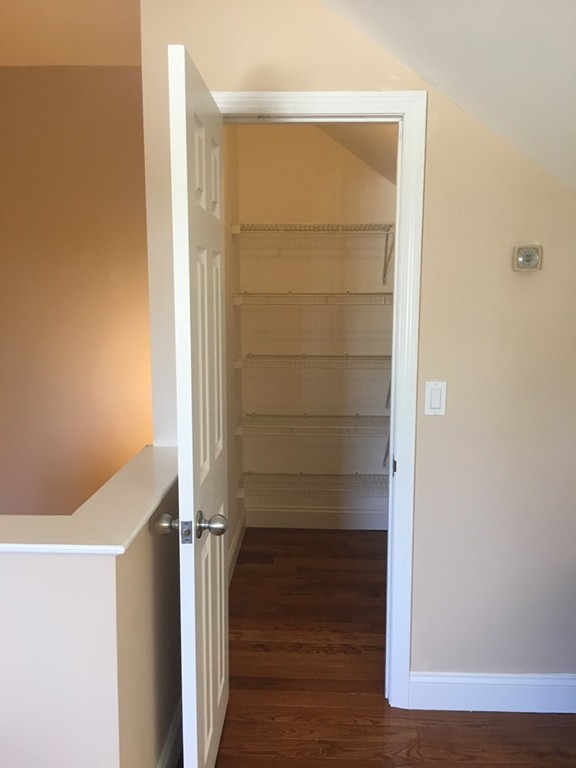 50 Undine Rd, Brighton