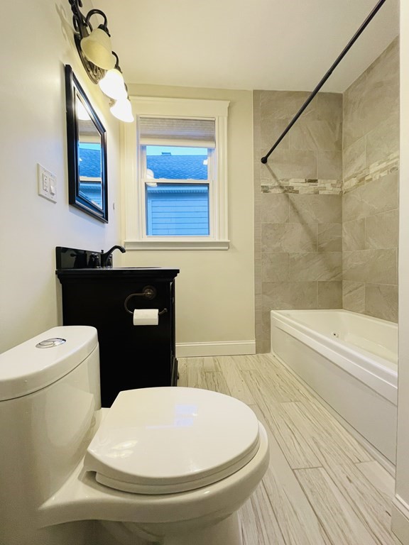 28 Wolcott Rd, Chestnut Hill