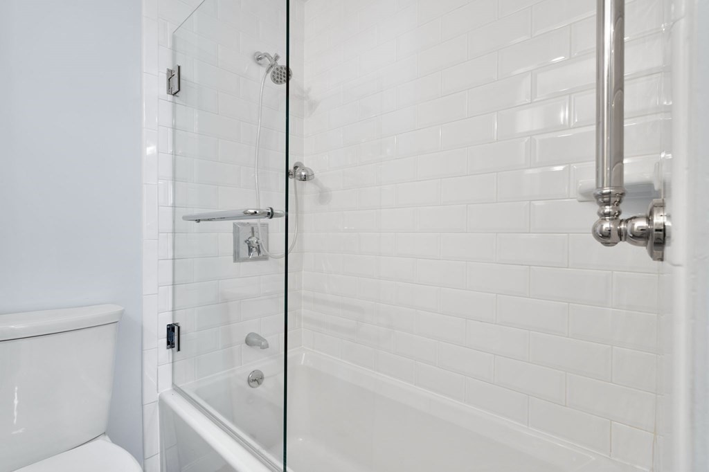 60 Babcock St, Coolidge Corner