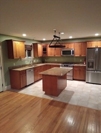 39 Danforth St, Jamaica Plain