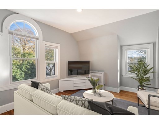 11 Frost Ave, Dorchester