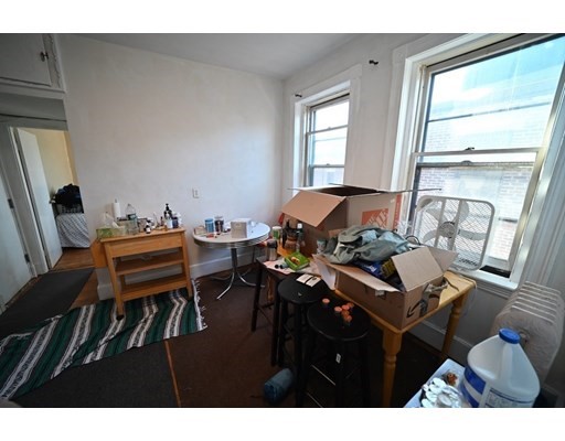 1872 Commonwealth Ave, Brighton