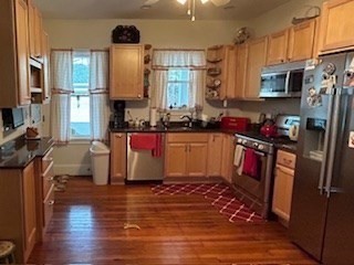 15 Radford Ln, Dorchester