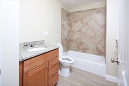 186 Plymouth St, Abington