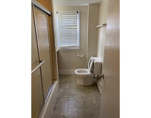 128 128 Arnold St, Quincy