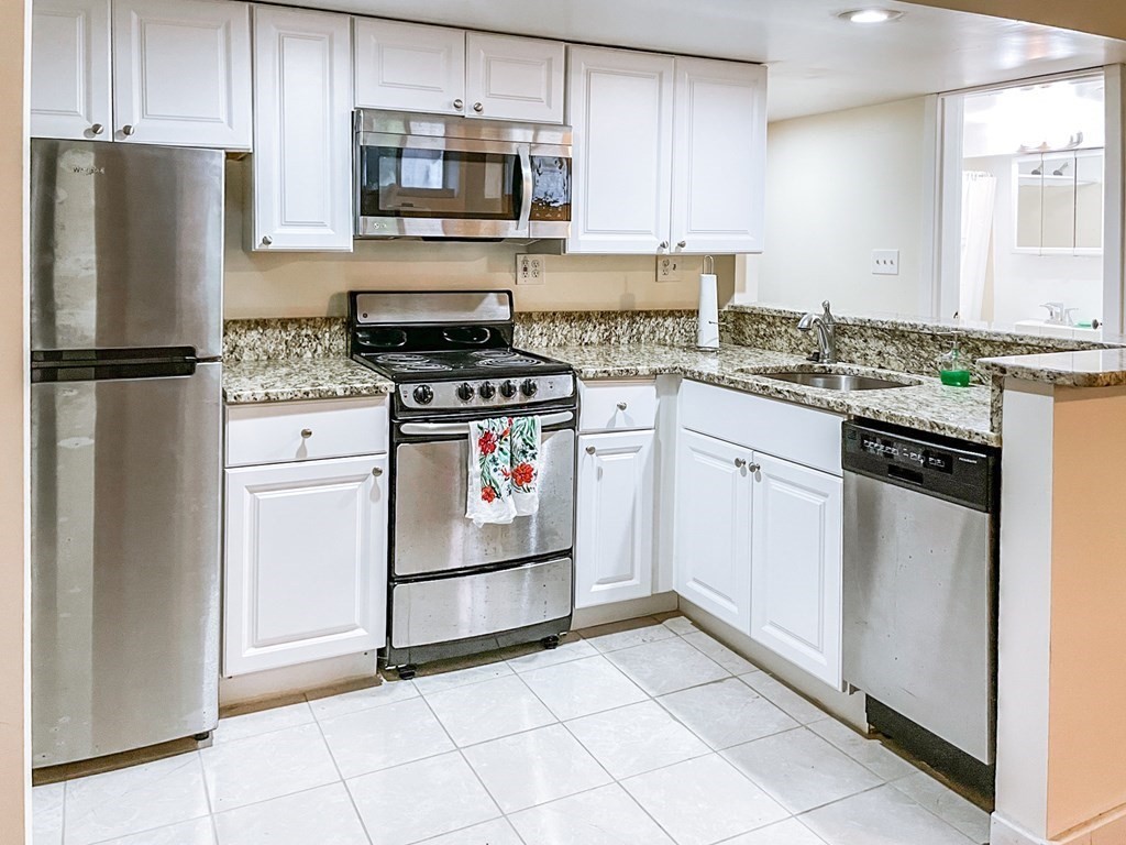 178 Marlborough St, Back Bay