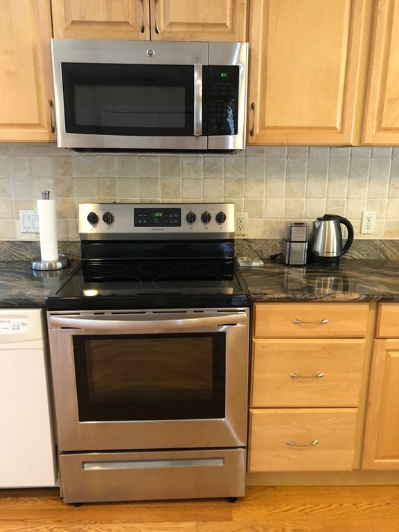 50 Undine Rd, Brighton