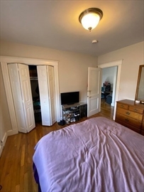 249 Hyde Park Ave, Jamaica Plain