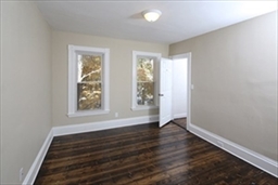 186 Plymouth St, Abington