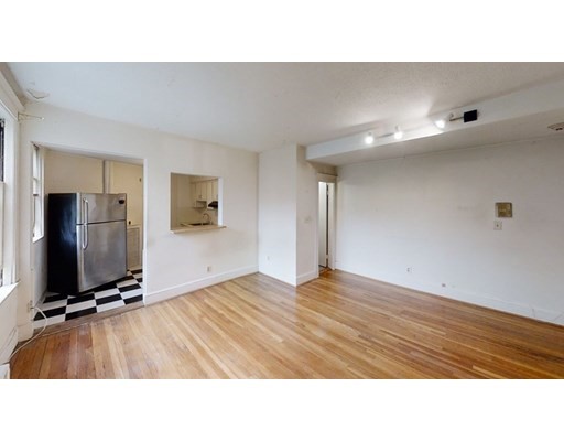 100 Lanark Rd, Brighton