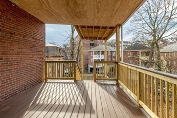 30 Winchester St, Coolidge Corner