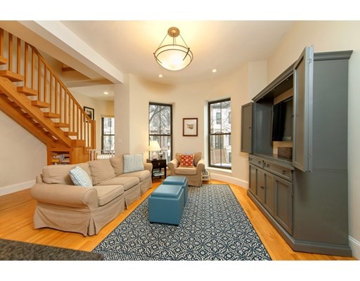 212 Canton St, South End