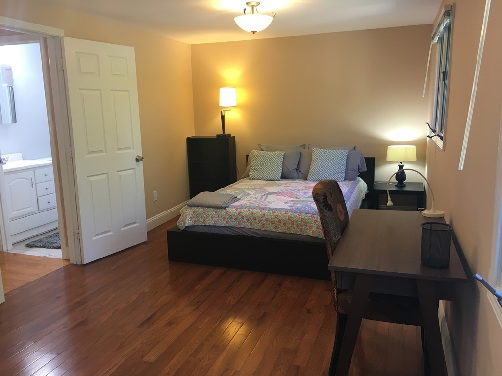 50 Undine Rd, Brighton