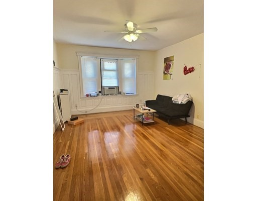 1482 Beacon St, Coolidge Corner