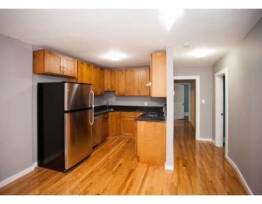 173 Rindge Ave, North Cambridge