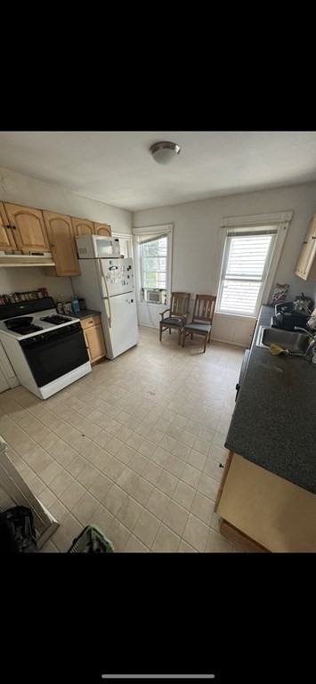 10 Cambridge Ter, Cambridgeport