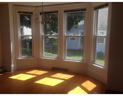 93 Cass St, West Roxbury