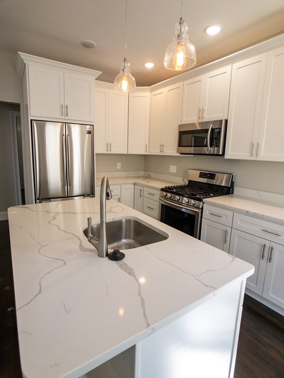 27 Tower St, Jamaica Plain