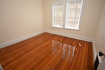 96 Lancaster St, Quincy