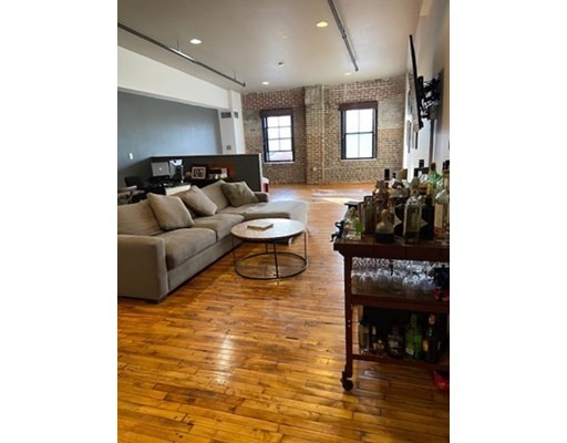 70 72 Northampton, South End