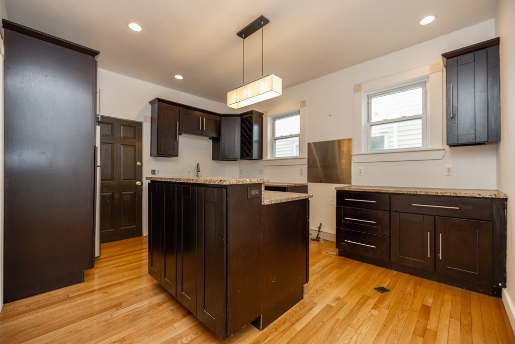 339 Allston St, Cambridgeport